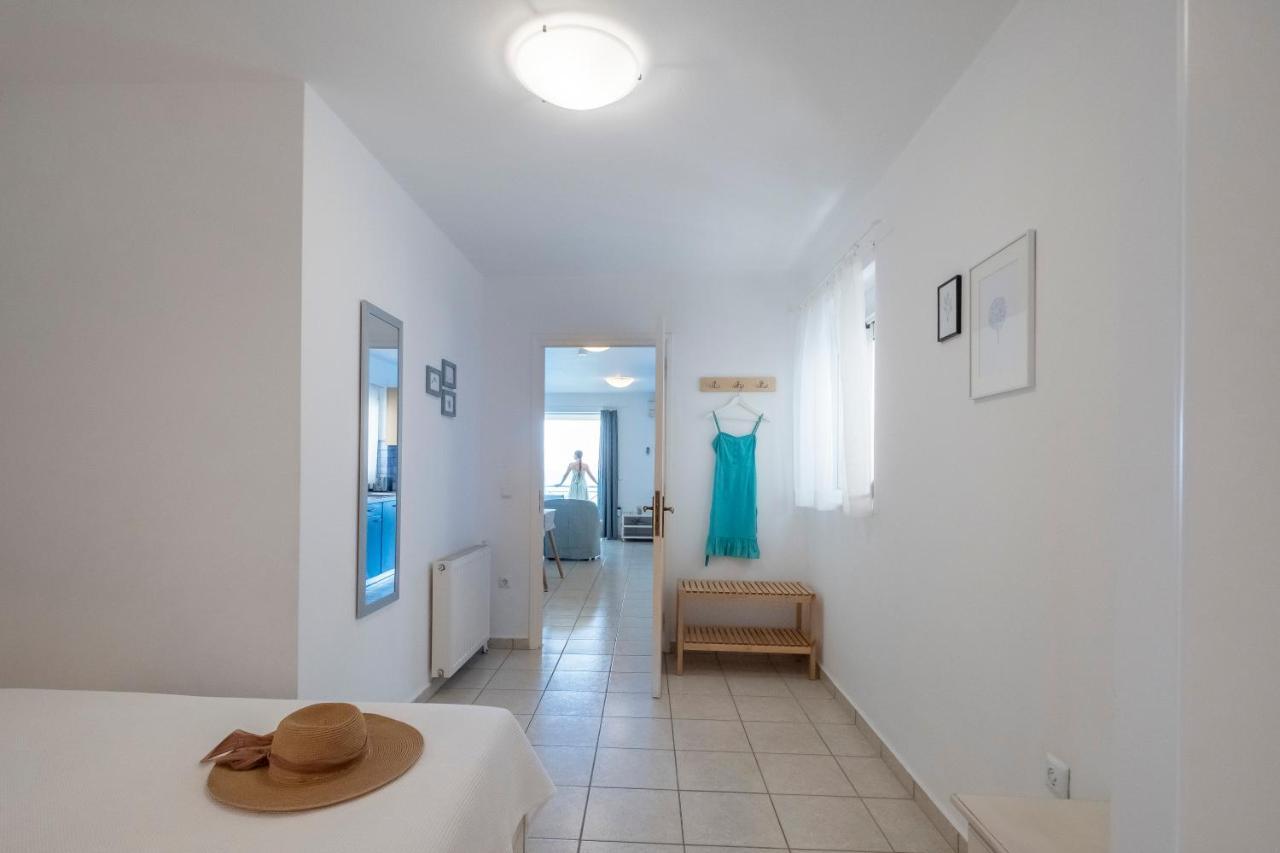 Meli Apartments & Villas Kivérion Dış mekan fotoğraf