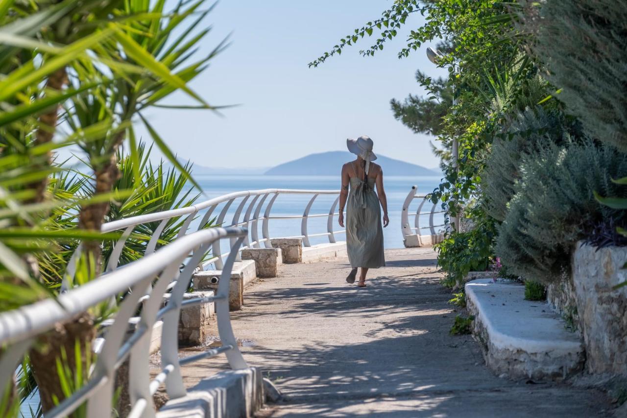 Meli Apartments & Villas Kivérion Dış mekan fotoğraf