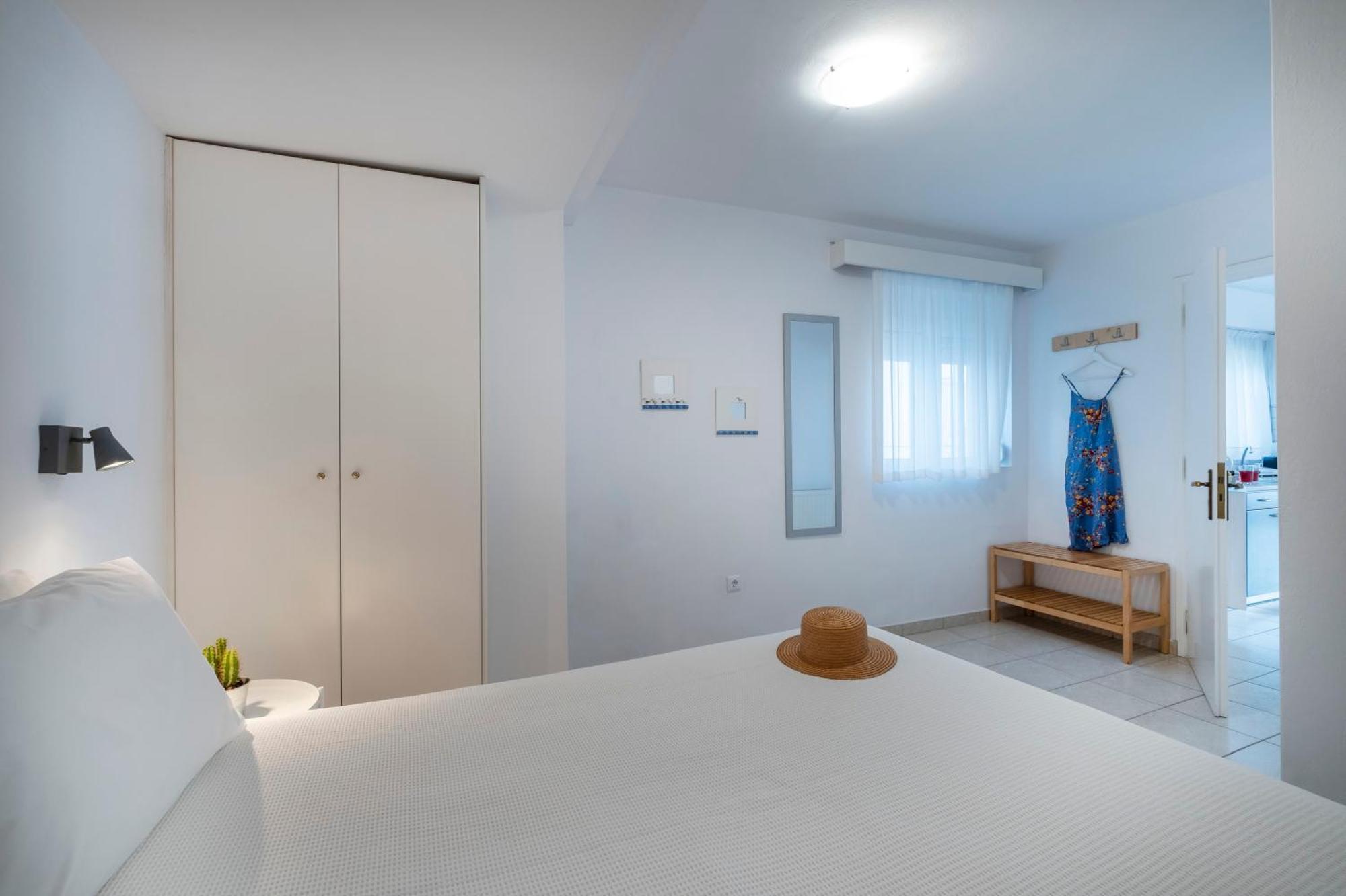 Meli Apartments & Villas Kivérion Dış mekan fotoğraf